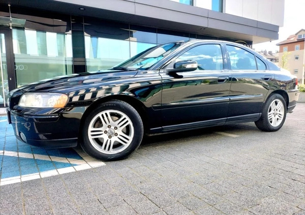 Volvo S60 cena 12999 przebieg: 390000, rok produkcji 2006 z Wrocław małe 232